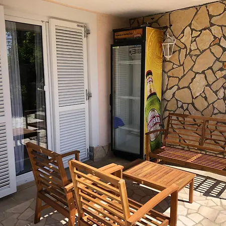 Appartements Dusanka Krk Town Zewnętrze zdjęcie