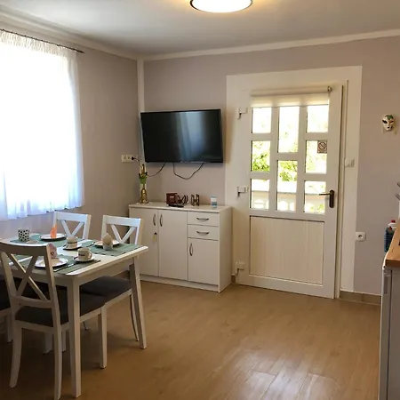 Appartements Dusanka Krk Town Zewnętrze zdjęcie